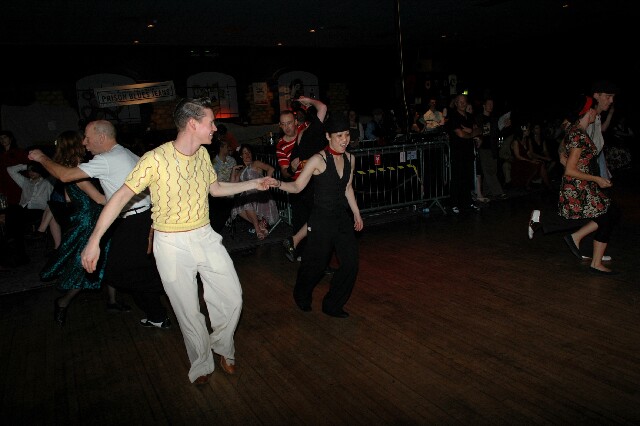 min 2007 11 24 riot 858